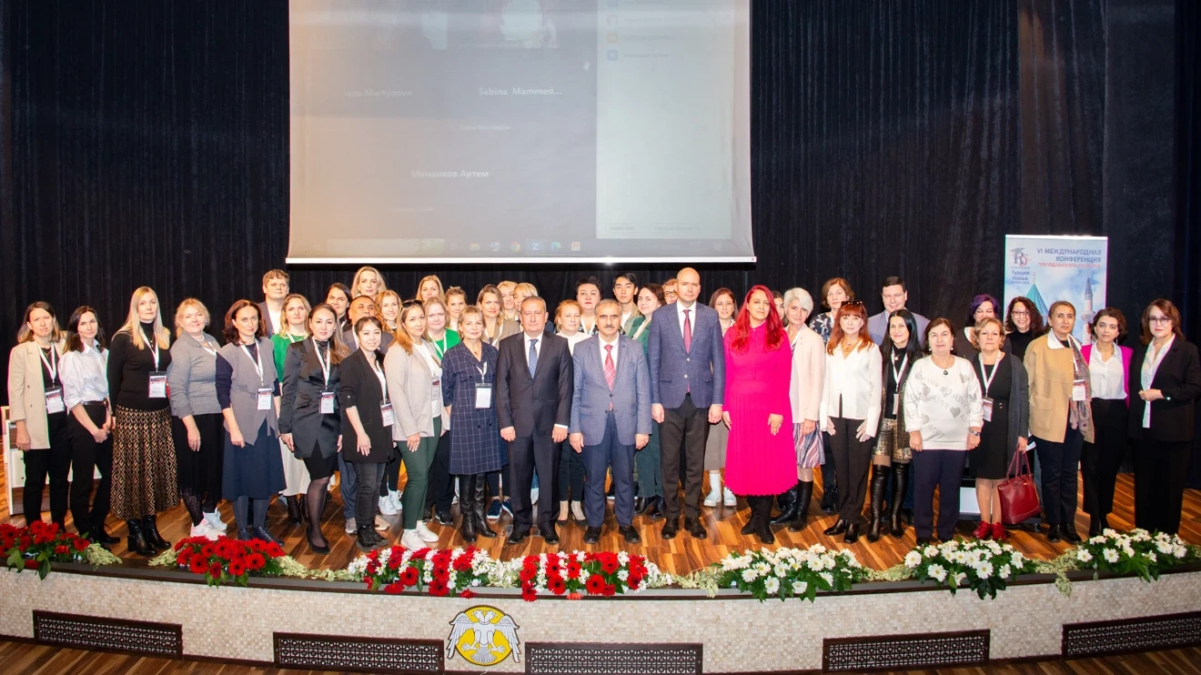 Russian language education was discussed at Selçuk University